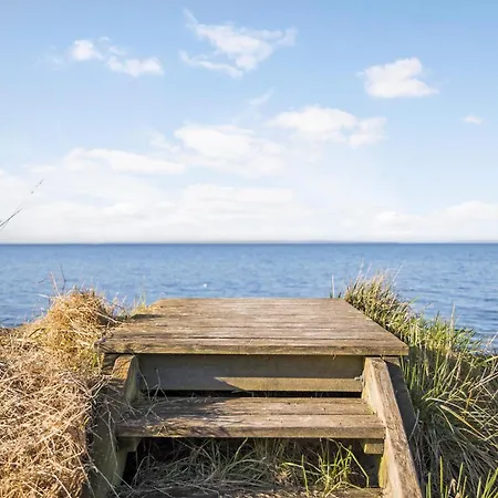 Prázdninový dům Front In With Wifi